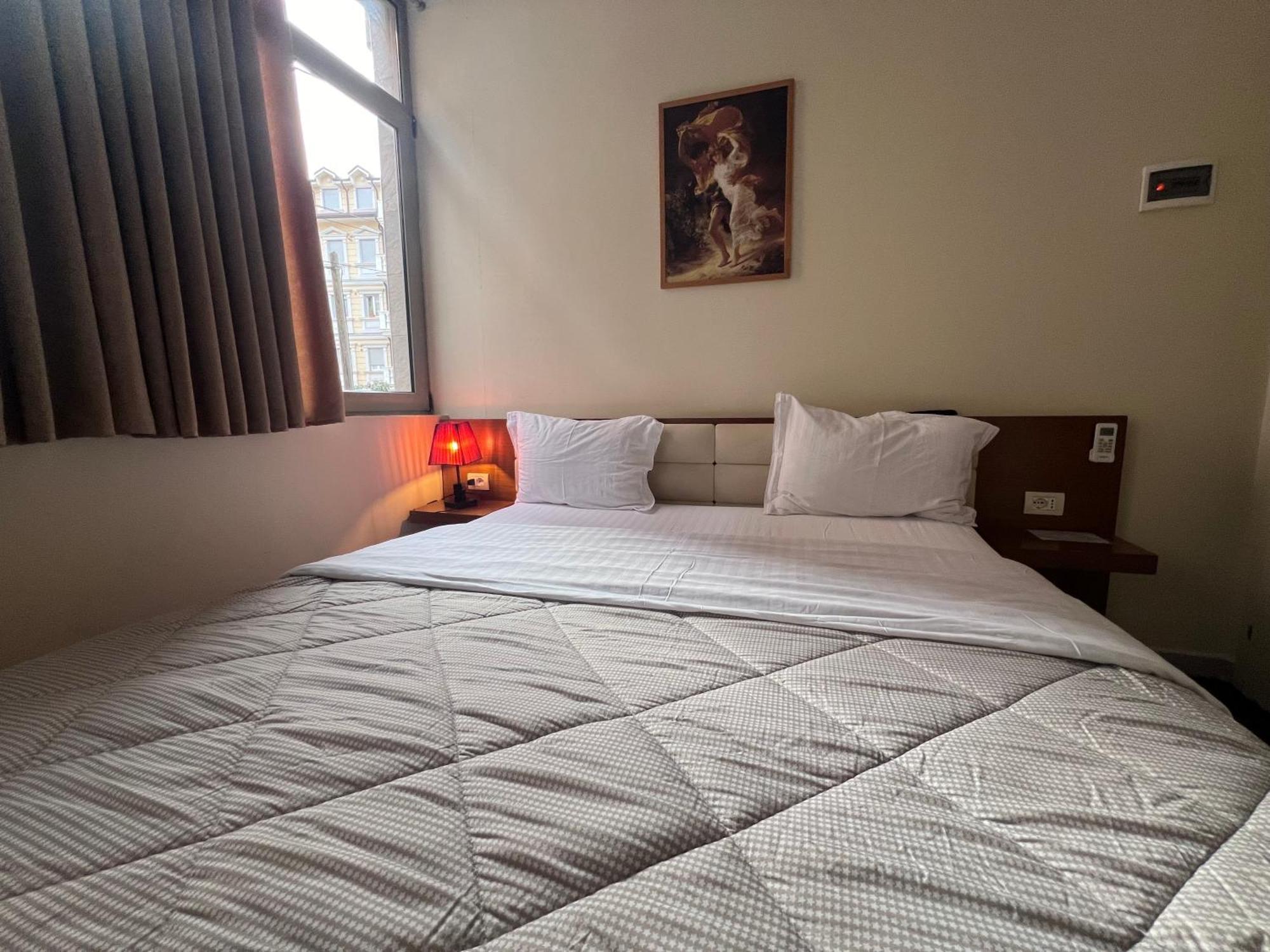 Bobi Hotel Shkoder Exterior photo