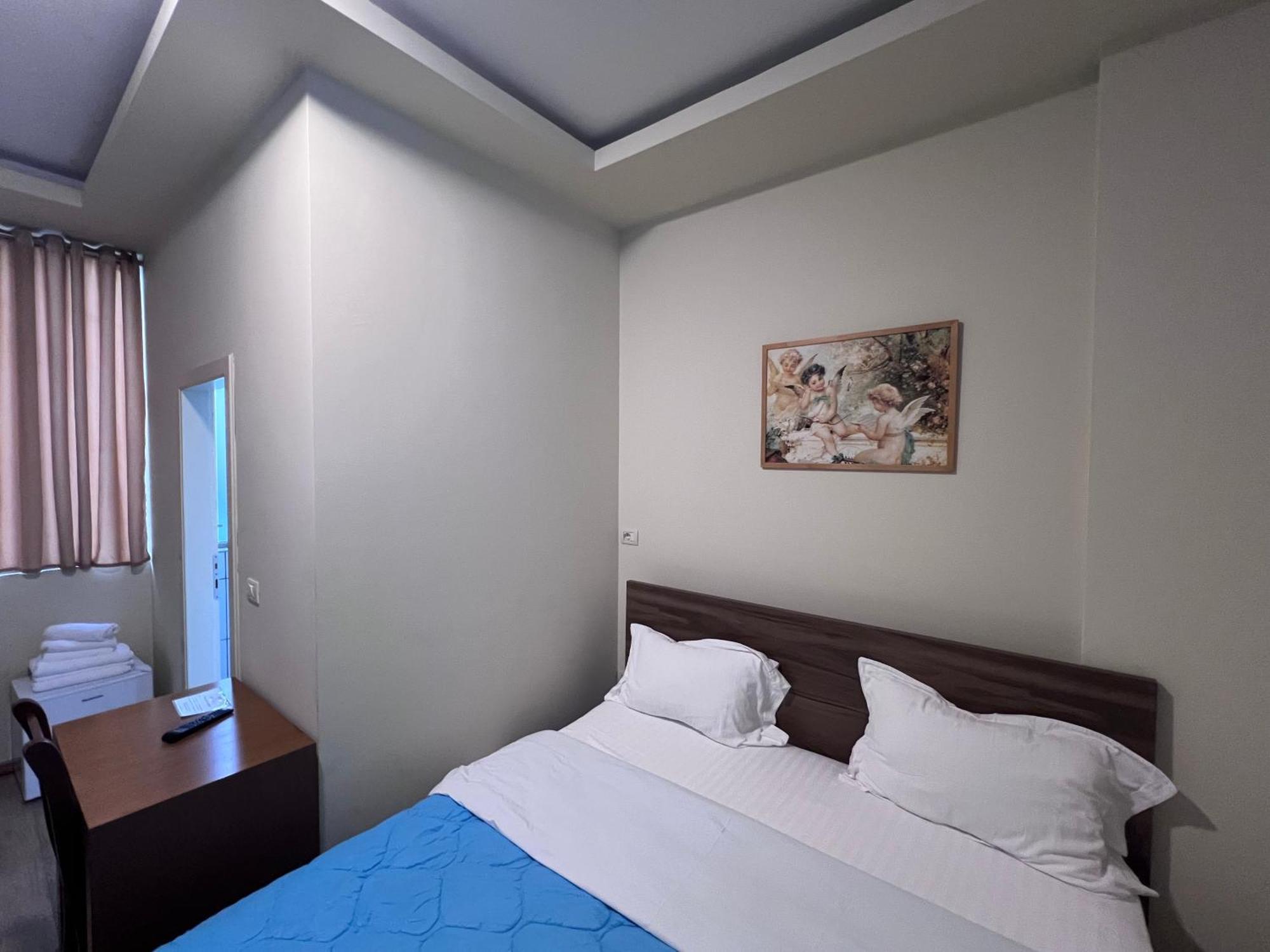 Bobi Hotel Shkoder Exterior photo