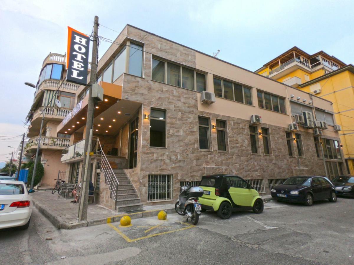 Bobi Hotel Shkoder Exterior photo